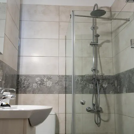 Apartment Liv - Cozy In Pagrati Athens